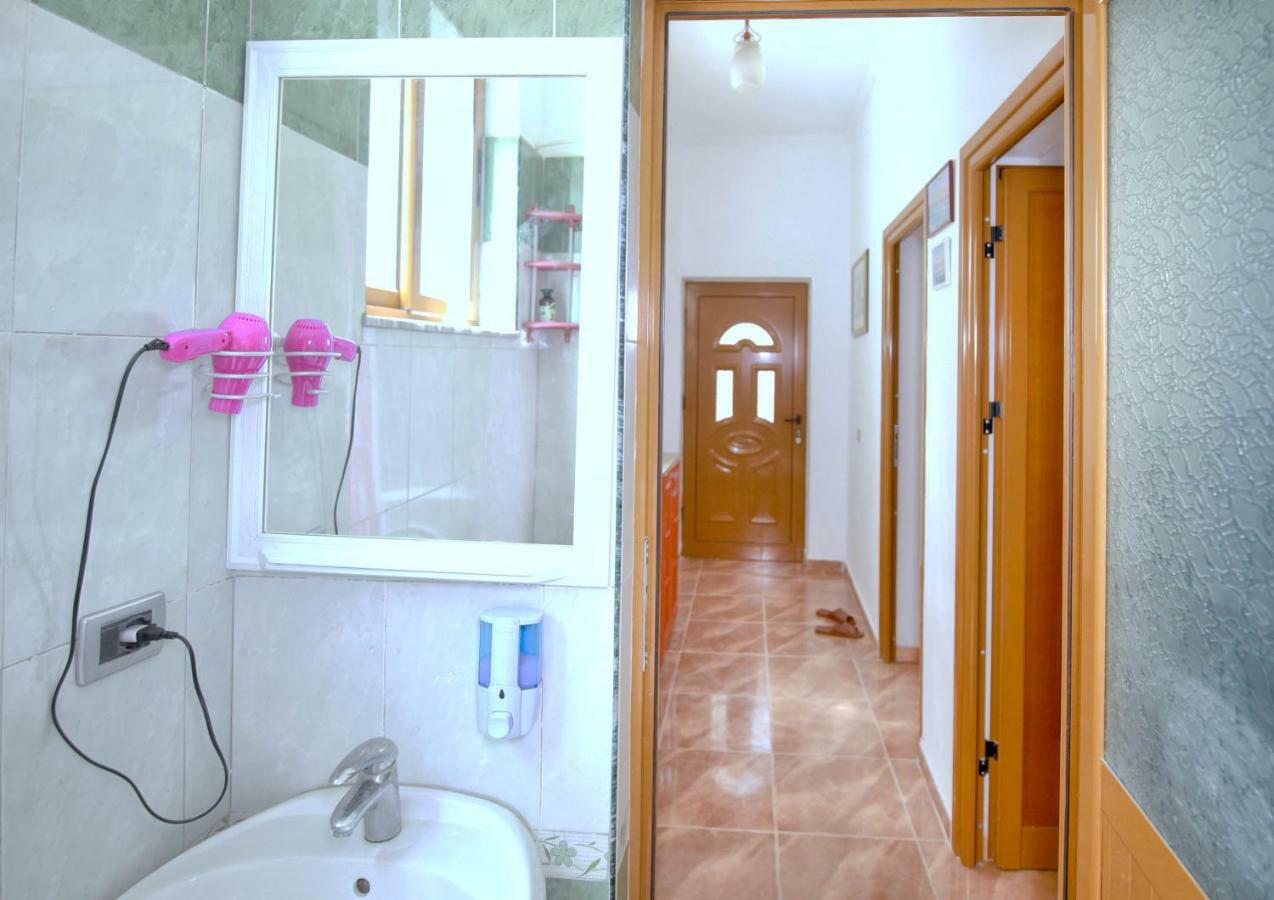 My Home Guest House-Apartment Durrës Eksteriør billede